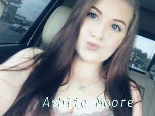 Ashlie_Moore