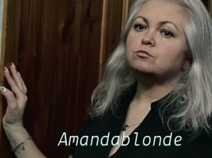 Amandablonde