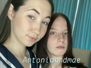 Antoniaandmae