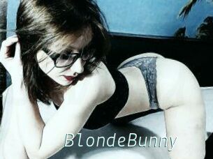 BlondeBunny