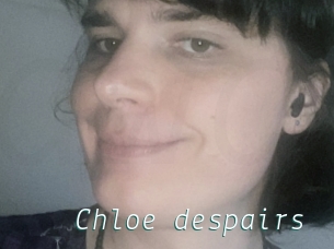 Chloe_despairs