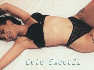 Evie_Sweet21