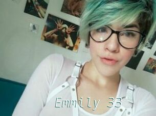 Emmily_33