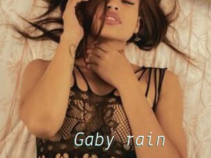 Gaby_rain