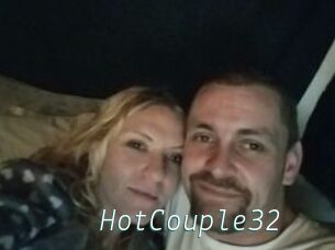 HotCouple32