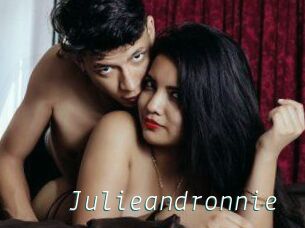 Julieandronnie