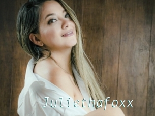 Juliethafoxx