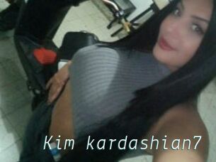 Kim_kardashian7