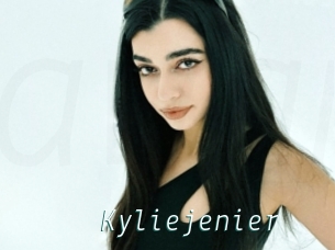 Kyliejenier