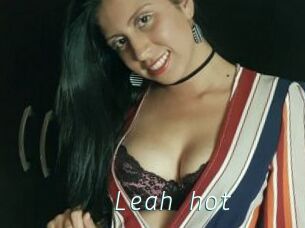 Leah_hot