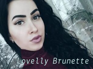 Lovelly_Brunette