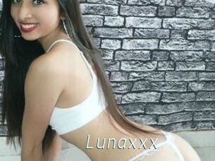 Lunaxxx