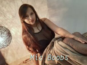 Mia_Boobs