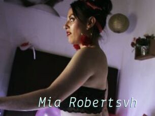 Mia_Robertsvh