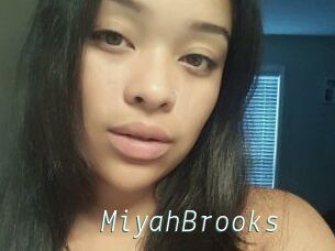 Miyah_Brooks