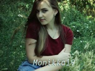 Monikka19