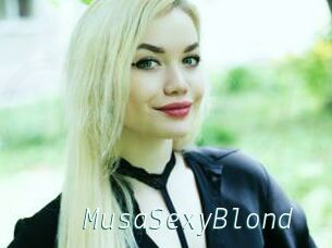 MusaSexyBlond