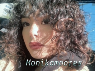 Monikamoores