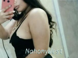 NahomyWest