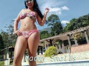 Naomy_Smalls