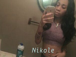 Nikole_