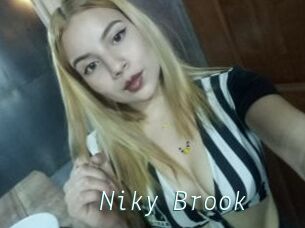 Niky_Brook