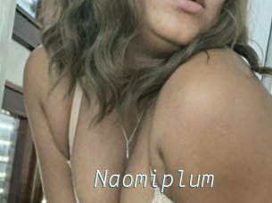 Naomiplum