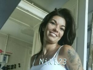 Niki23