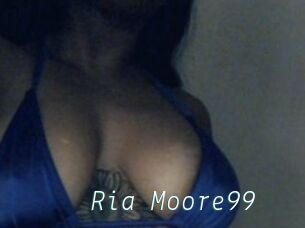 Ria_Moore99