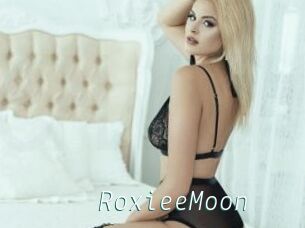 RoxieeMoon