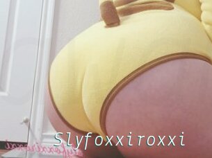 Slyfoxxiroxxi