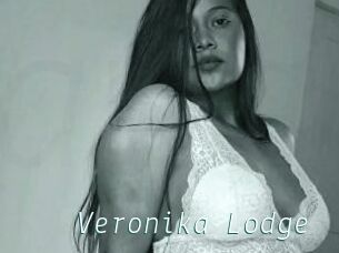 Veronika_Lodge